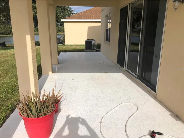 a view of a living room