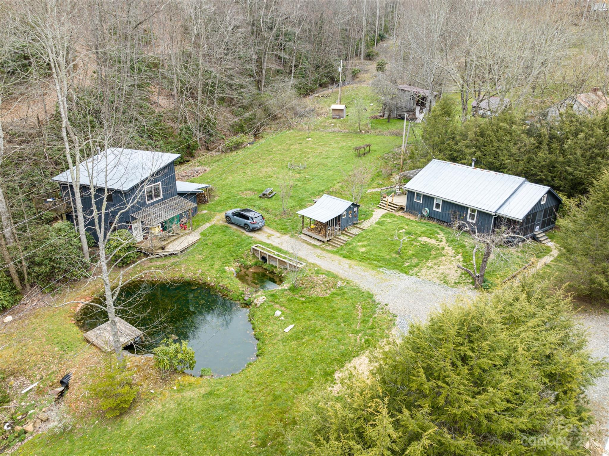 4933 Puncheon Fork Road Mars Hill, NC 28754 - Photo 2 of 33