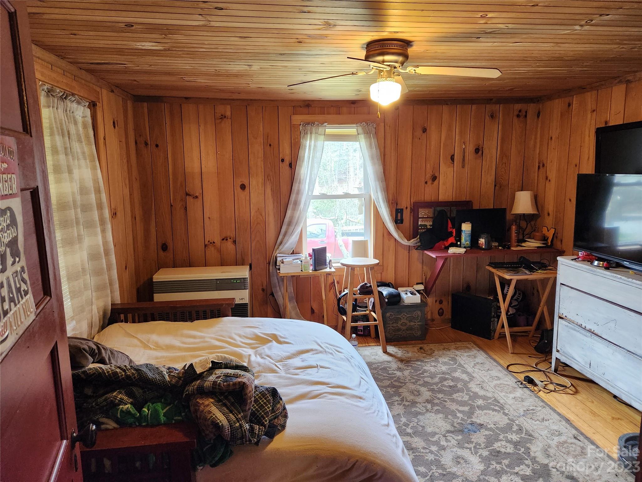 4933 Puncheon Fork Road Mars Hill, NC 28754 - Photo 26 of 33