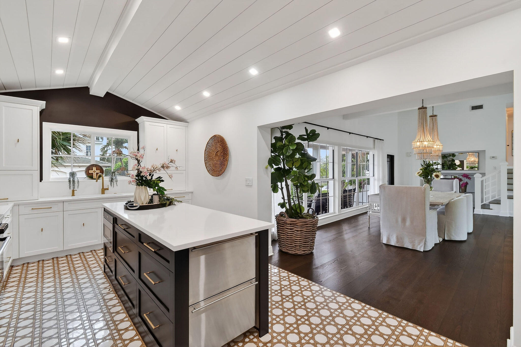 209 Treasure Place Jupiter Inlet Colony, FL 33469 - Photo 12 of 51 209TreasurePl(24)