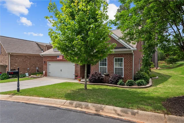 $369,000 | 100 Golden Eagle Lane, Anderson, SC 29621