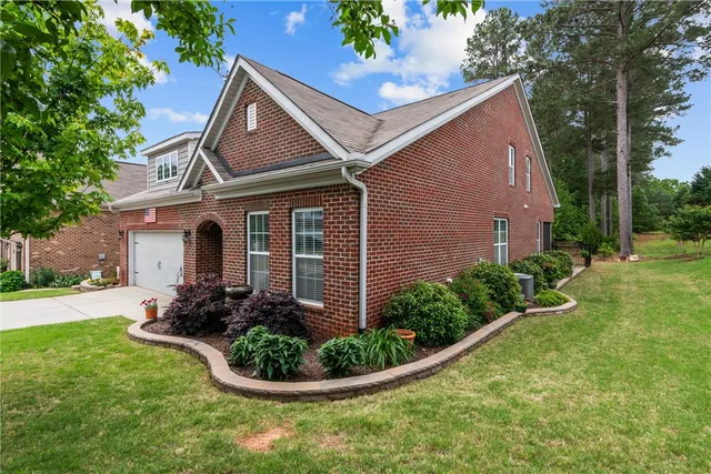 $369,000 | 100 Golden Eagle Lane, Anderson, SC 29621