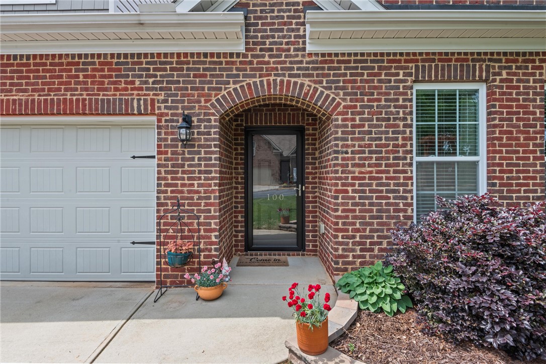 100 Golden Eagle Lane Anderson, SC 29621 - Photo 4 of 36