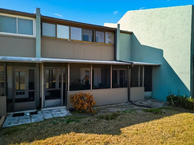 $215,000 | 2500 21st Street Northwest, Unit 88, Winter Haven, FL 33881