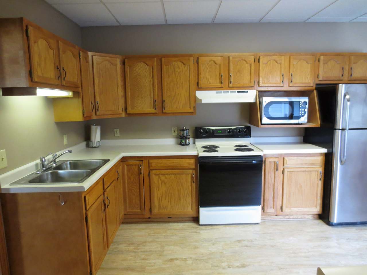114 East Rives Street Rhinelander, WI 54501 - Photo 6 of 24 Gallery Image 6