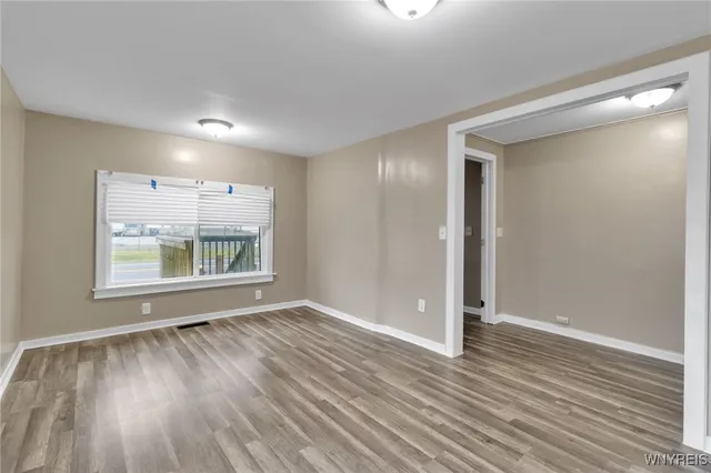 $1,600 | 114 Sawyer Avenue, Tonawanda, NY 14150