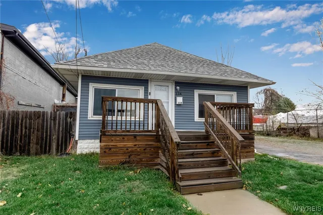 $1,600 | 114 Sawyer Avenue, Tonawanda, NY 14150