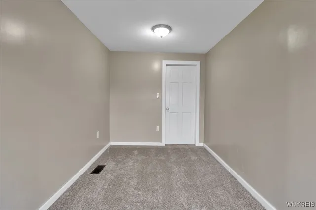 $1,600 | 114 Sawyer Avenue, Tonawanda, NY 14150