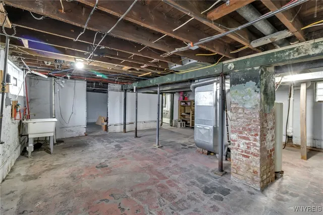 $1,600 | 114 Sawyer Avenue, Tonawanda, NY 14150