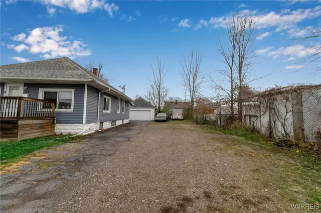 $1,600 | 114 Sawyer Avenue, Tonawanda, NY 14150