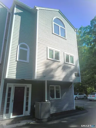 $439,000 | 7 Seir Hill Road, Unit 28, Norwalk, CT 06850
