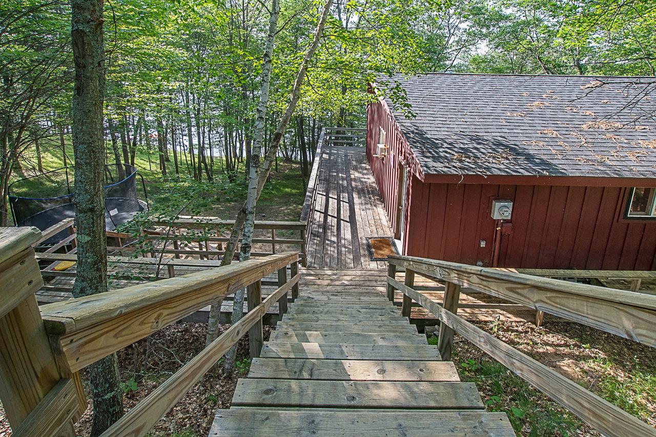 3725 Chain O Lakes Road Eagle River, WI 54521 - Photo 15 of 30 Gallery Image 15
