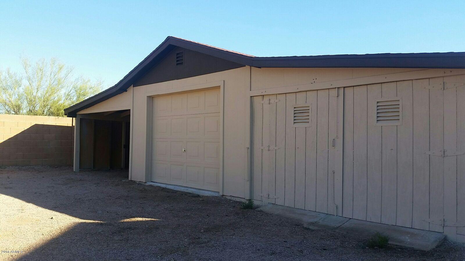 1885 South Geronimo Road Apache Junction, AZ 85119 - Photo 20 of 25 garage workshop