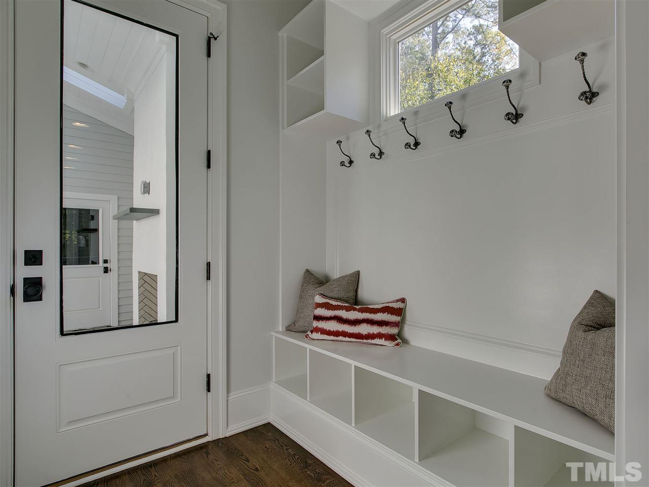 1408 Eden Lane Raleigh, NC 27608 - Photo 15 of 25