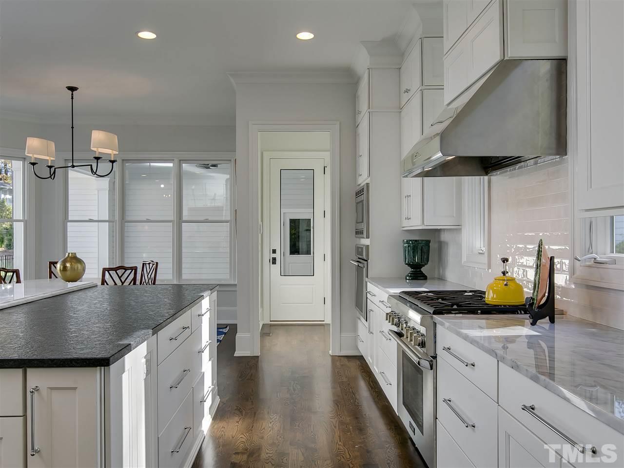 1408 Eden Lane Raleigh, NC 27608 - Photo 10 of 25