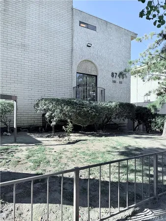 $460,000 | 8745 Willis Avenue, Unit 107, Panorama City, CA 91402
