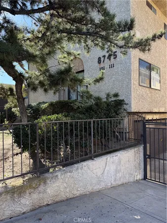 $460,000 | 8745 Willis Avenue, Unit 107, Panorama City, CA 91402