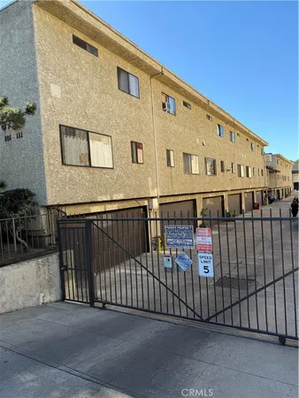 $460,000 | 8745 Willis Avenue, Unit 107, Panorama City, CA 91402