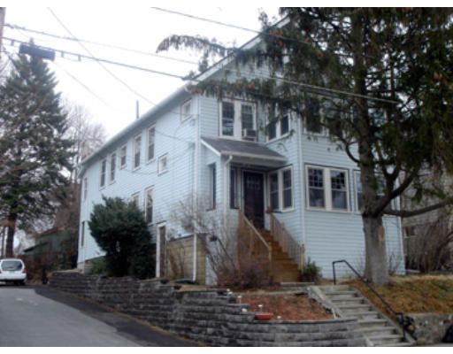 105 Hammond Road, Unit 1 Belmont, MA 02478 - Photo 12 of 13 Gallery Image 12