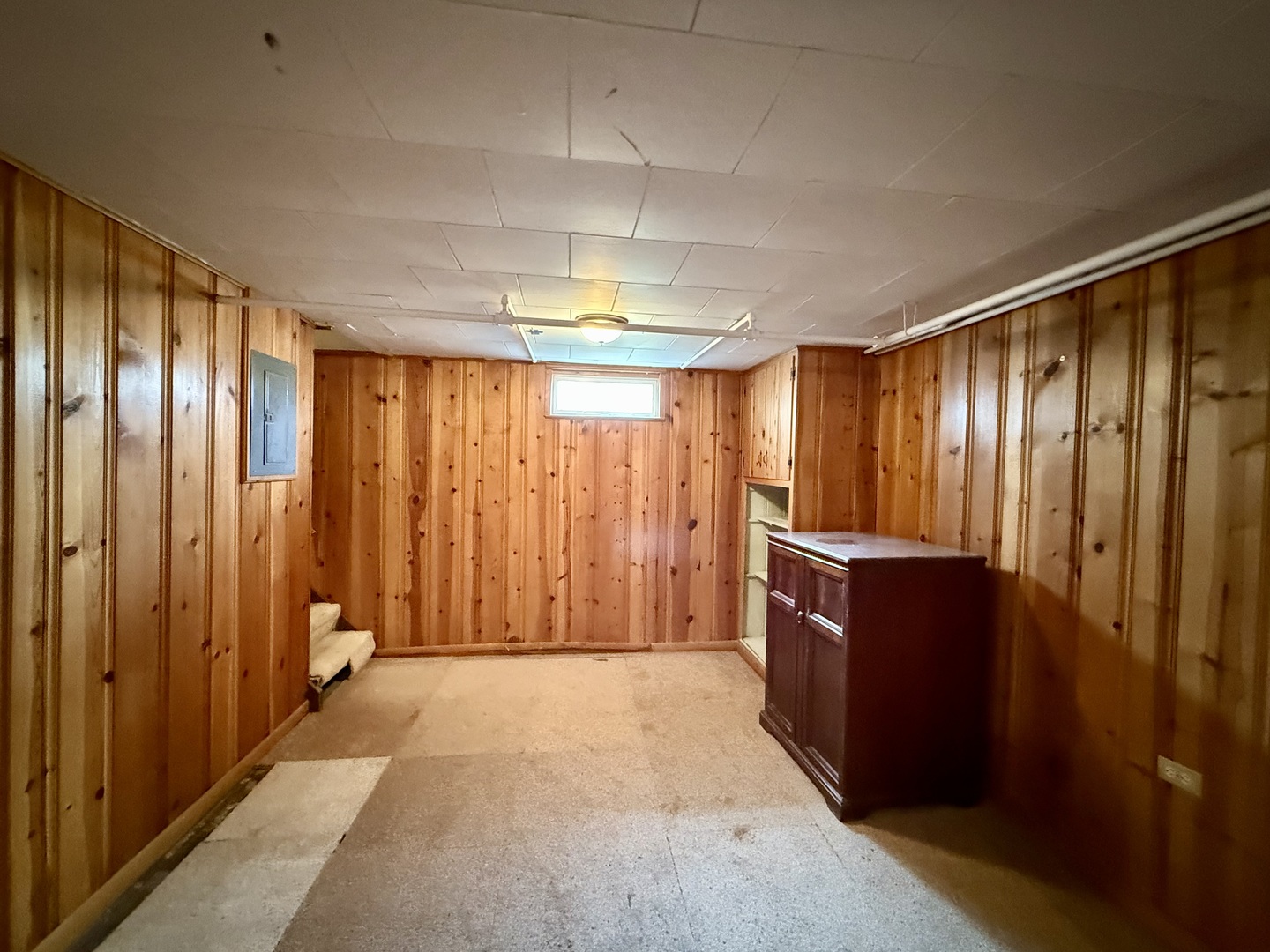 8 North Harrison Street Batavia, IL 60510 - Photo 17 of 22 wooden floor in an empty room