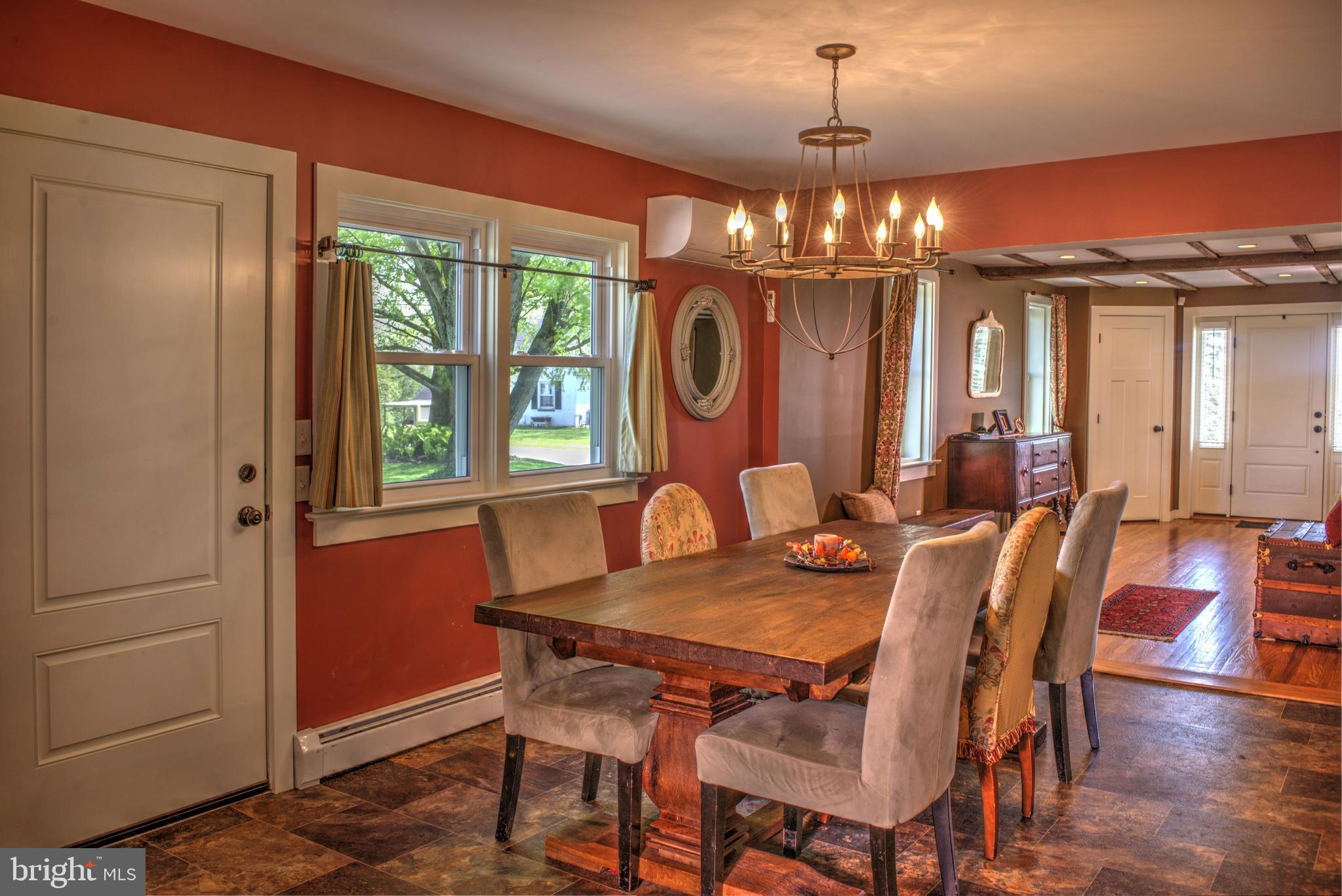 117 Chestnut Street Lititz, PA 17543 - Photo 13 of 49