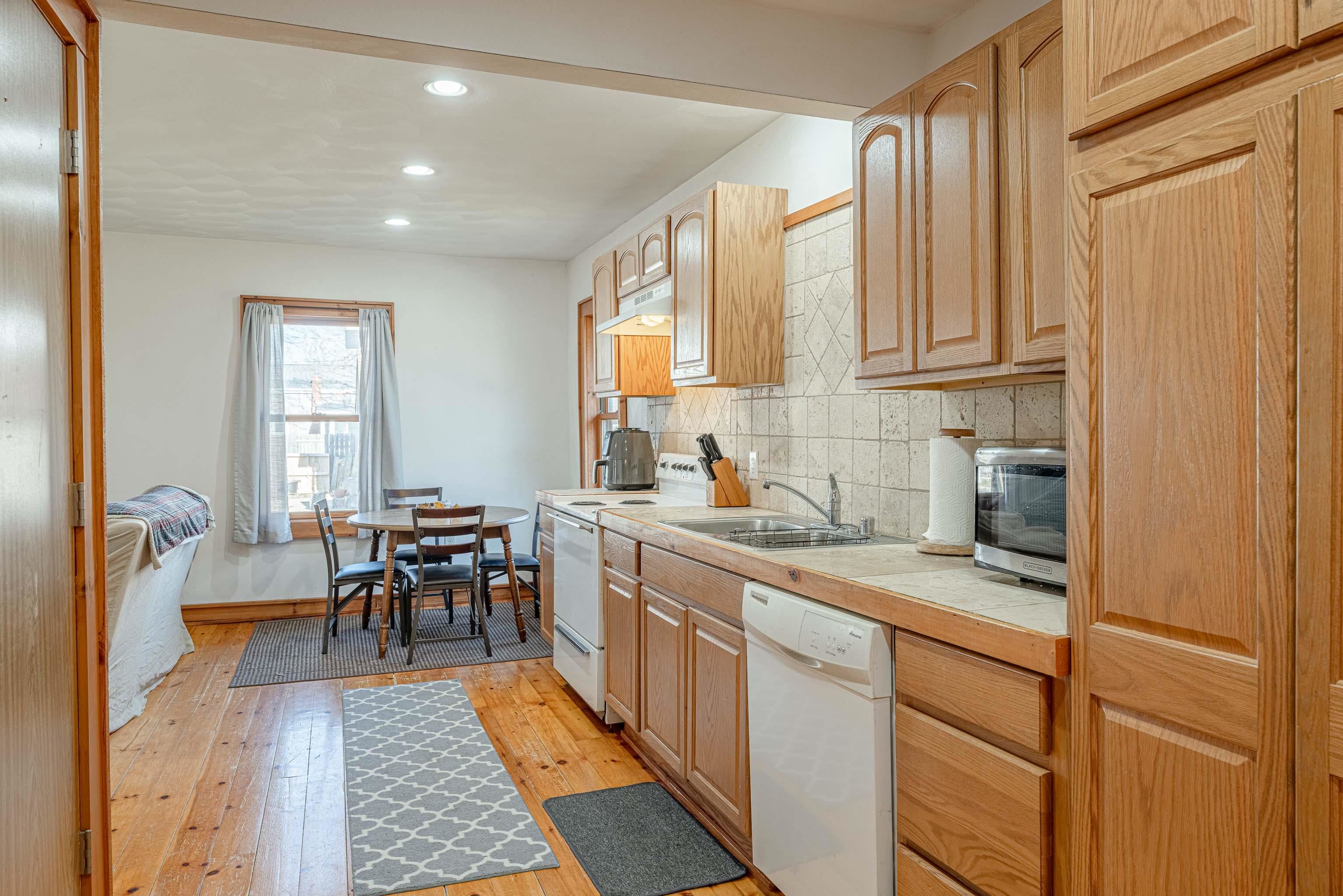 322 South Madison Street Evansville, WI 53536 - Photo 14 of 42