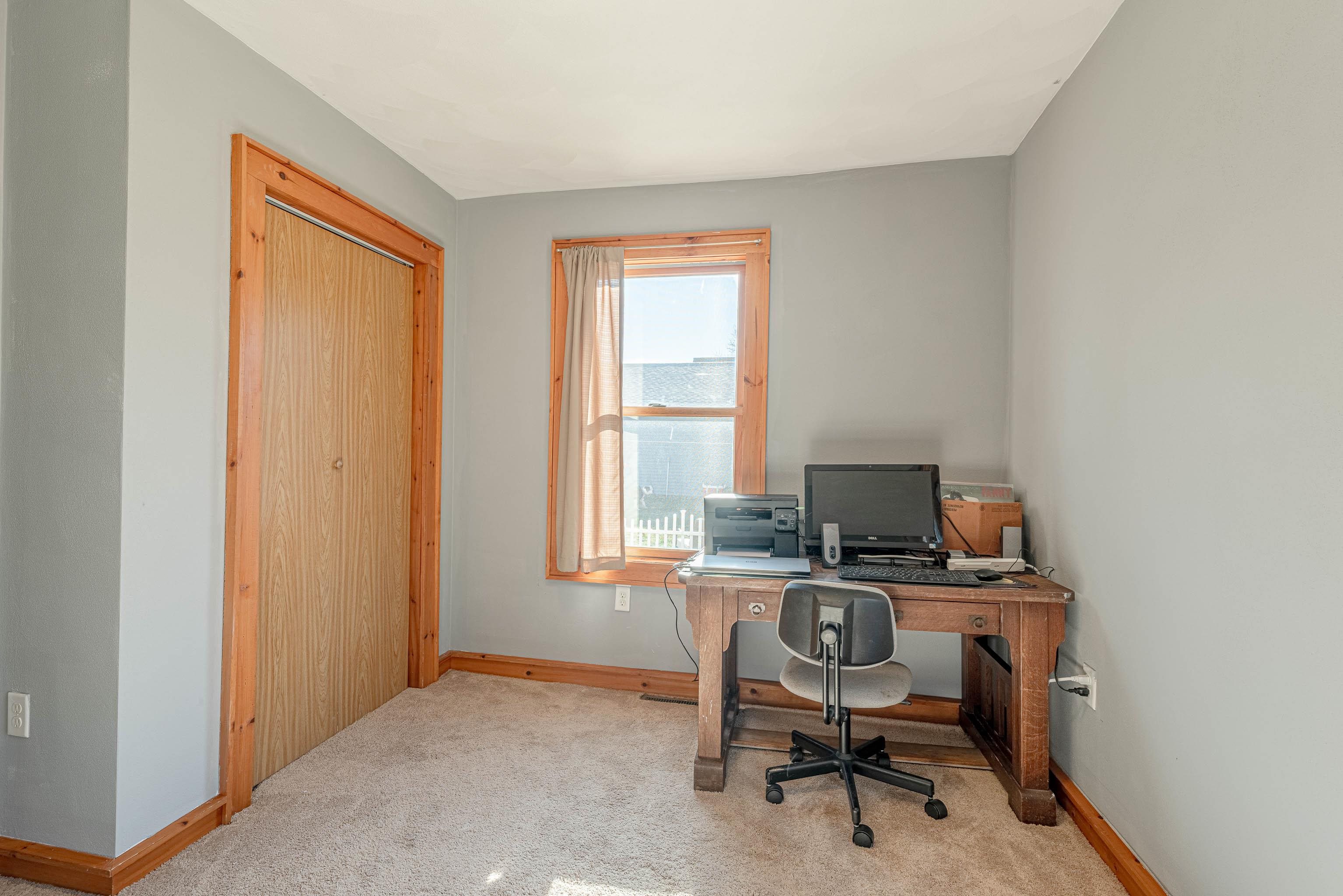 322 South Madison Street Evansville, WI 53536 - Photo 22 of 42