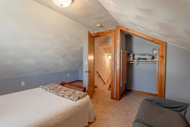 $238,000 | 322 South Madison Street, Evansville, WI 53536