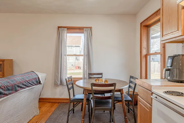 $238,000 | 322 South Madison Street, Evansville, WI 53536