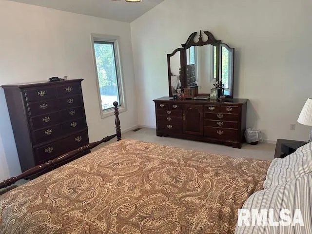 $362,000 | 802 East Locust Street, Chatham, IL 62629