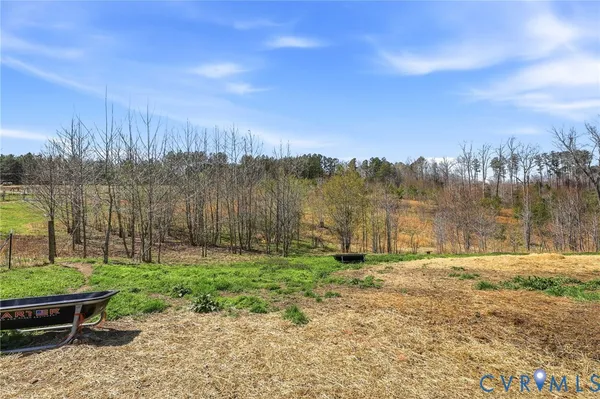 $499,000 | 484 Dobbins Bridge Road, Blackstone, VA 23824