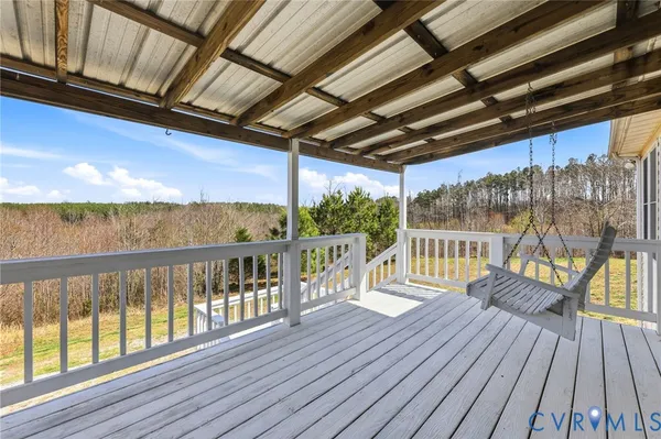 $499,000 | 484 Dobbins Bridge Road, Blackstone, VA 23824