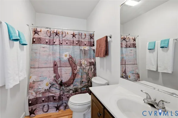 $499,000 | 484 Dobbins Bridge Road, Blackstone, VA 23824
