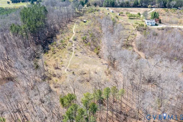 $499,000 | 484 Dobbins Bridge Road, Blackstone, VA 23824