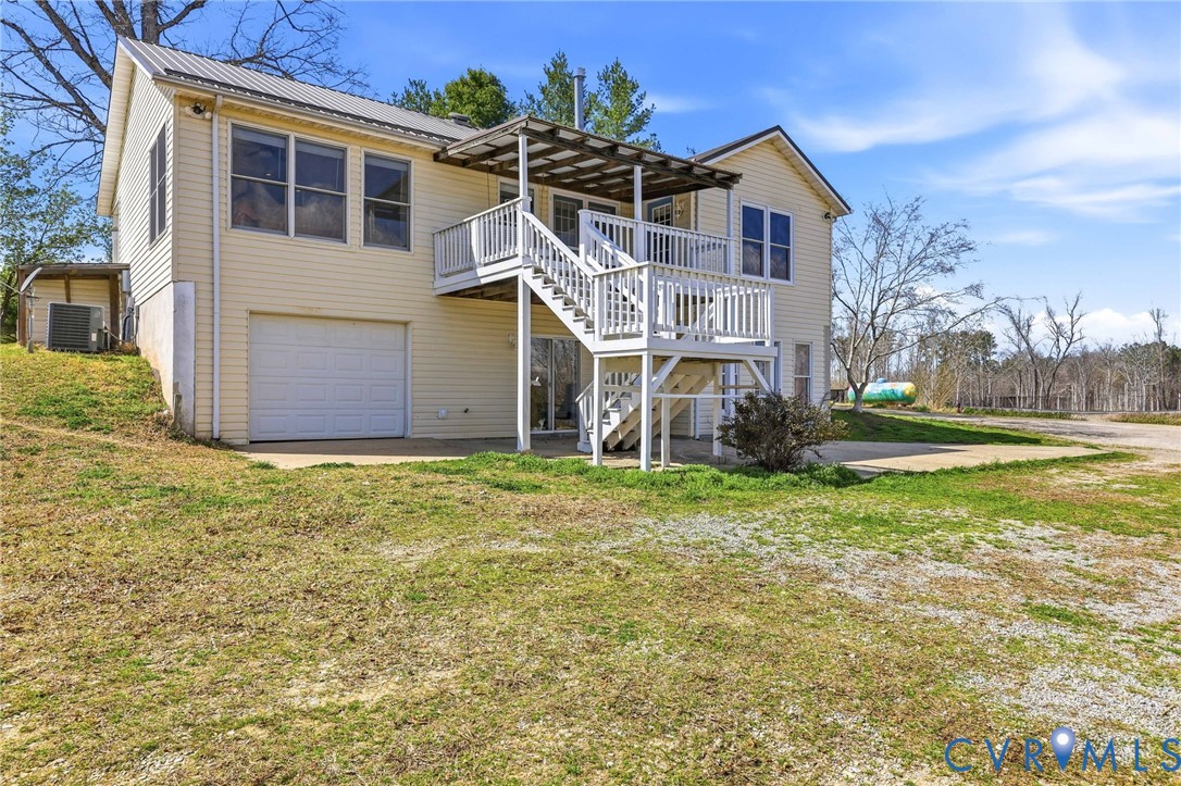 484 Dobbins Bridge Road Blackstone, VA 23824 - Photo 8 of 63