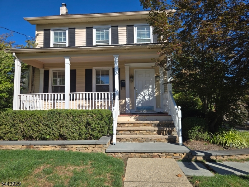 18 East Main Street Mendham, NJ 07945 - Photo 1 of 14