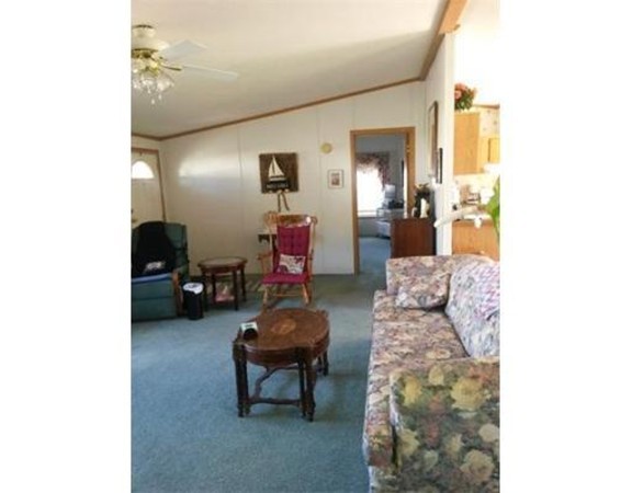 35 Somerset Road Chicopee, MA 01020 - Photo 3 of 22 Gallery Image 3