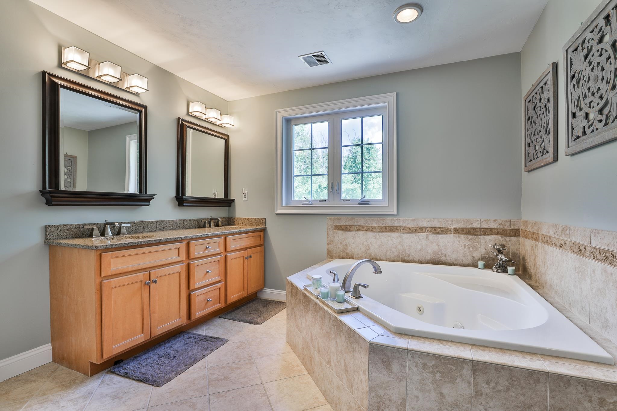 10 Outlook Road Windham, NH 03087 - Photo 25 of 35