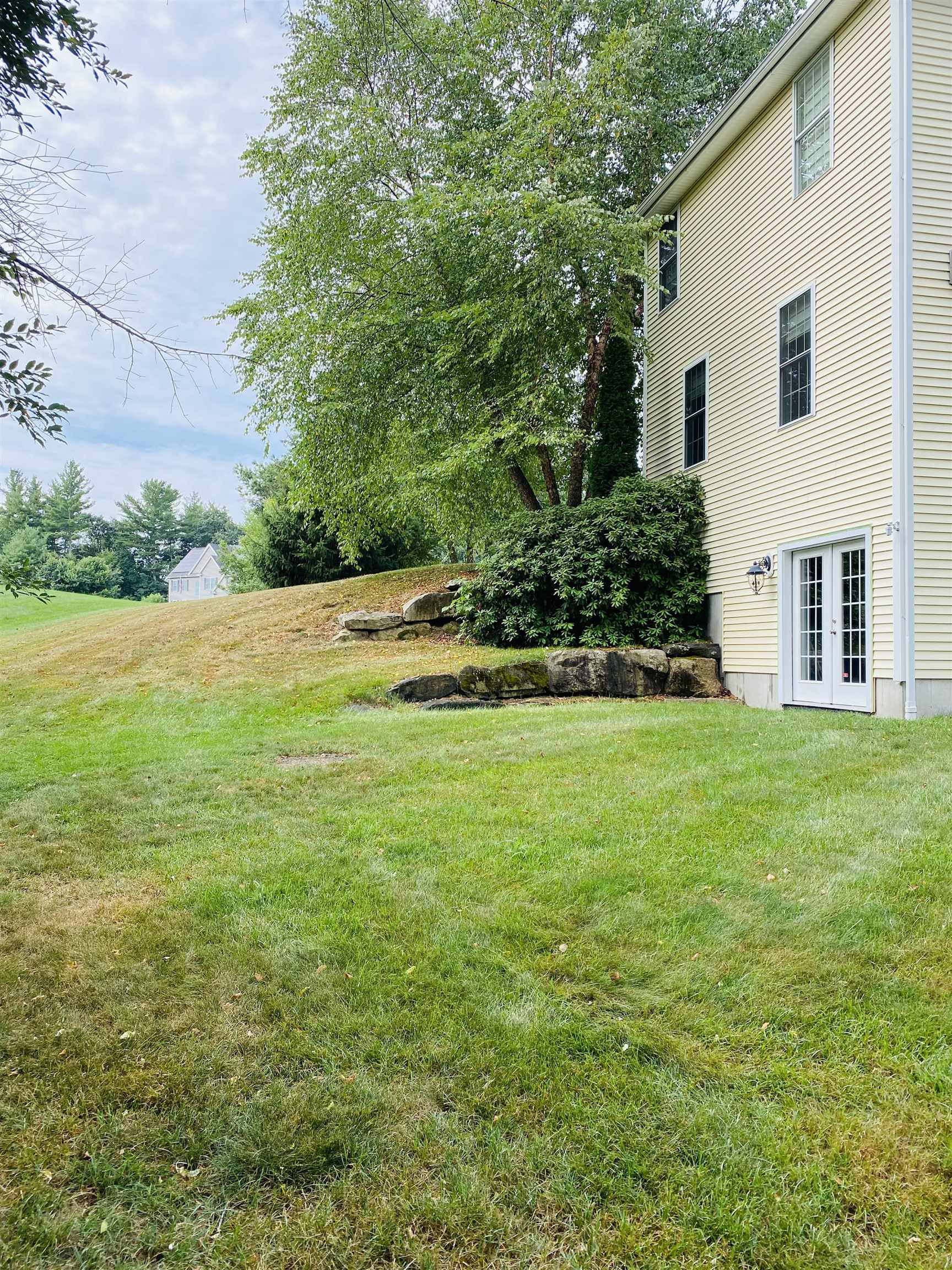 10 Outlook Road Windham, NH 03087 - Photo 34 of 35