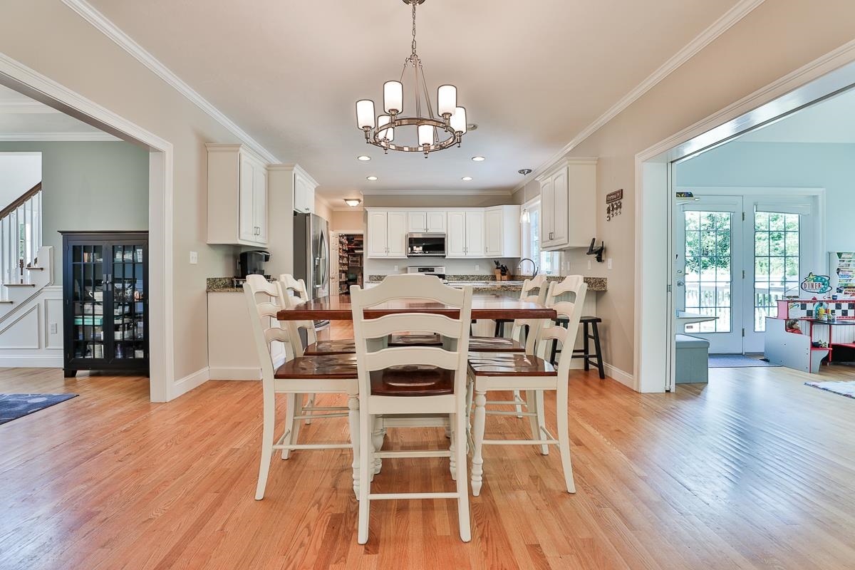 10 Outlook Road Windham, NH 03087 - Photo 9 of 35