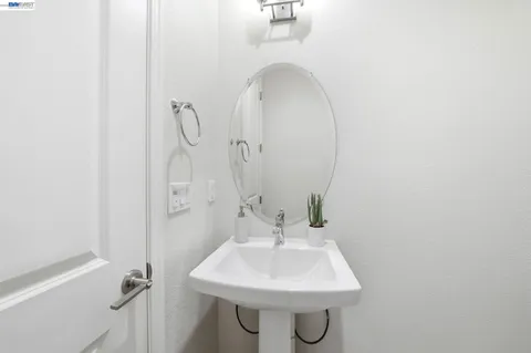 $1,385,000 | 38581 Aventura Common, Fremont, CA 94536