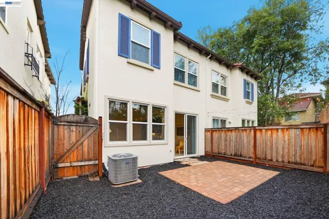 $1,385,000 | 38581 Aventura Common, Fremont, CA 94536