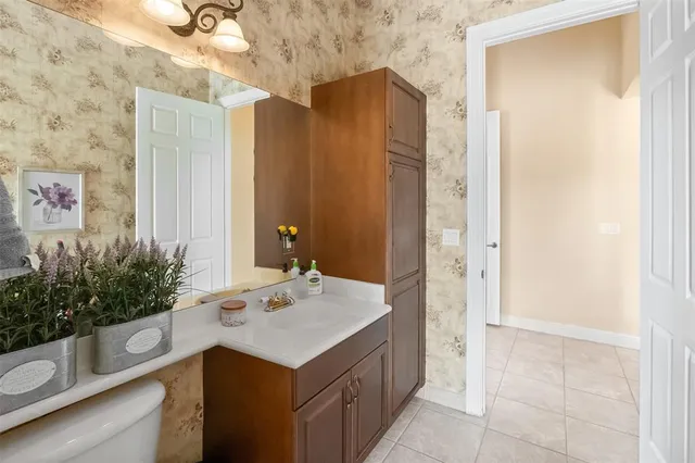 a view of an entryway of house