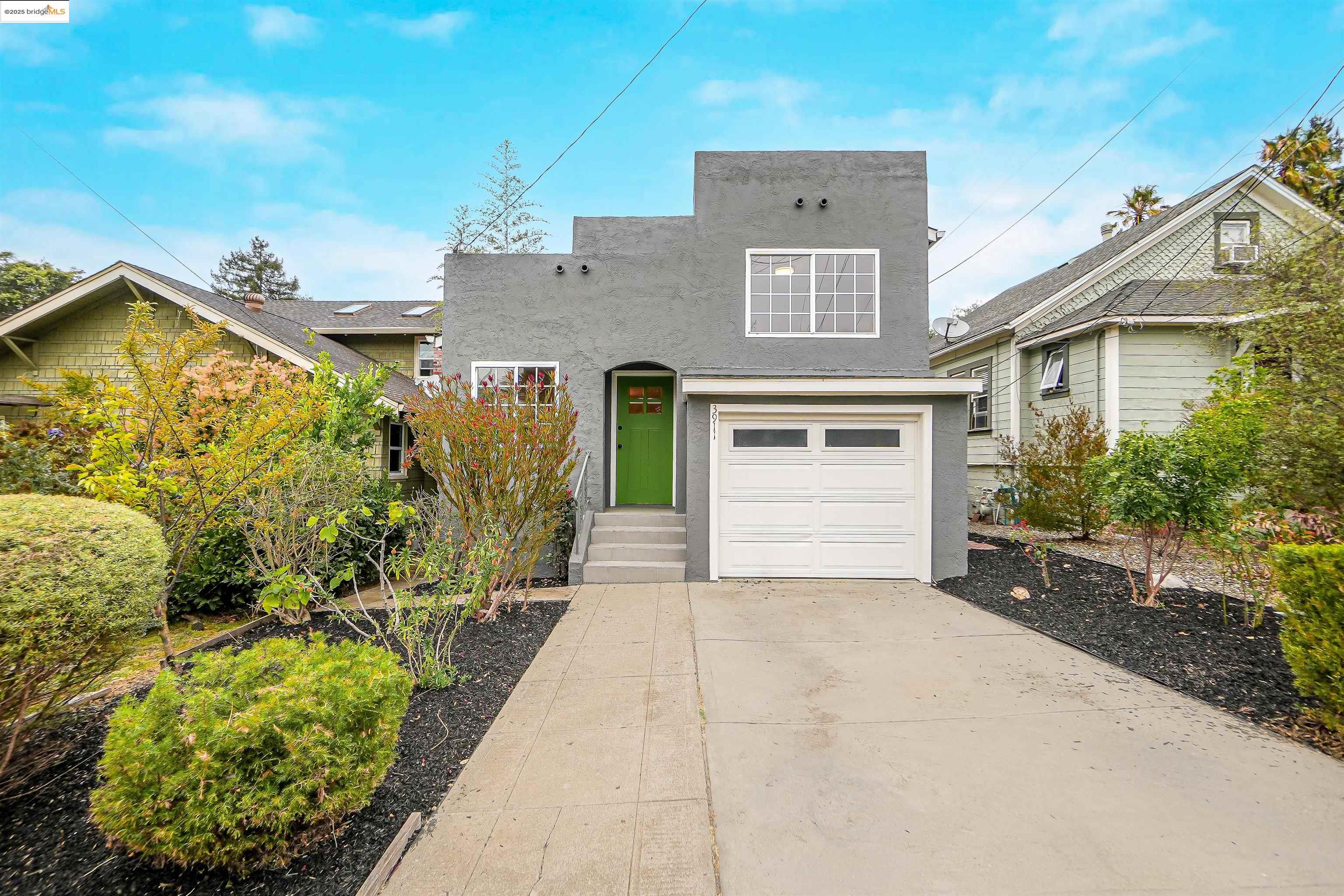 3911 Vale Avenue Oakland, CA 94619 - Photo 10 of 45 front view of a house with a yard