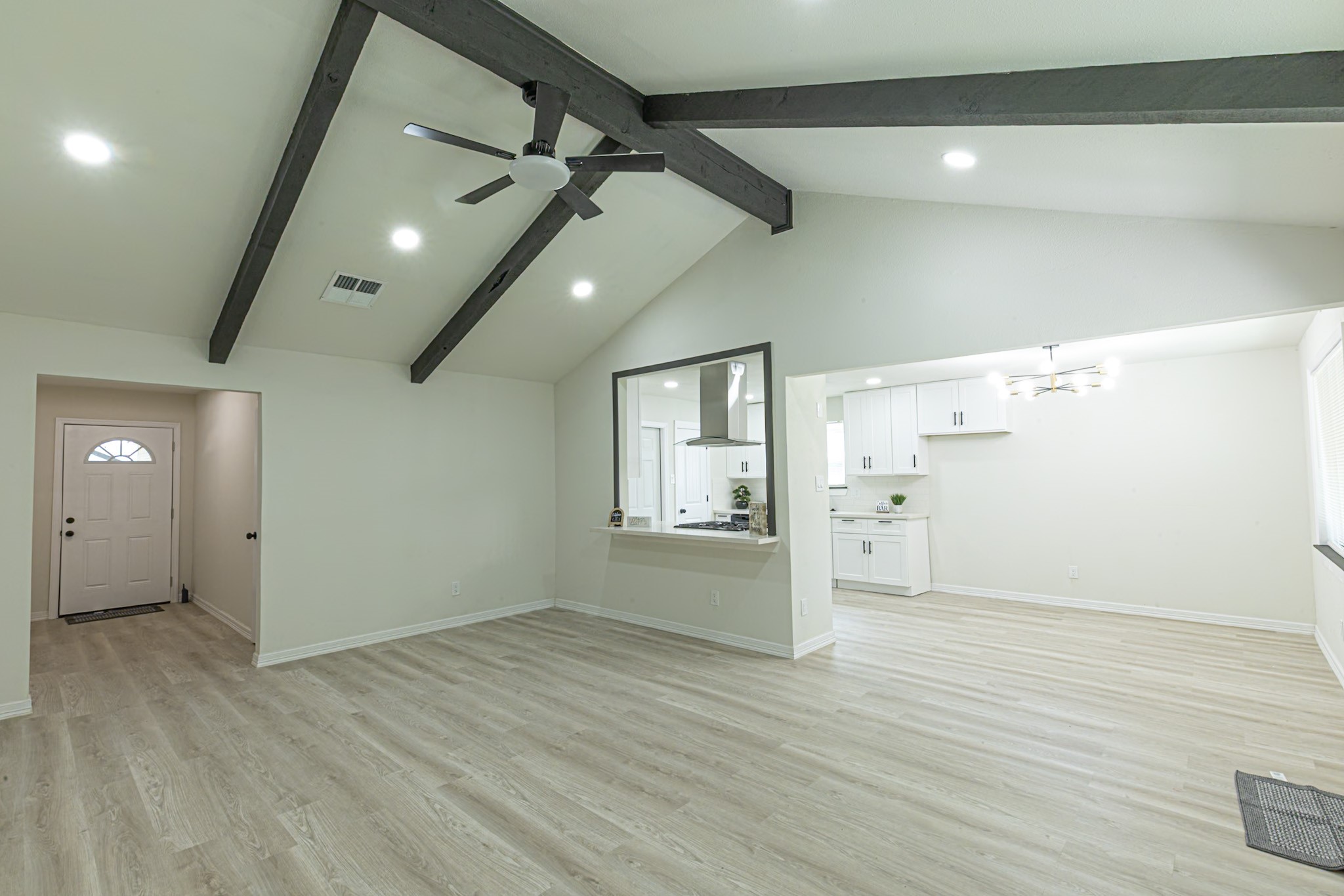 2158 Beaver Bend Road Houston, TX 77088 - Photo 8 of 27 Gallery Image 8