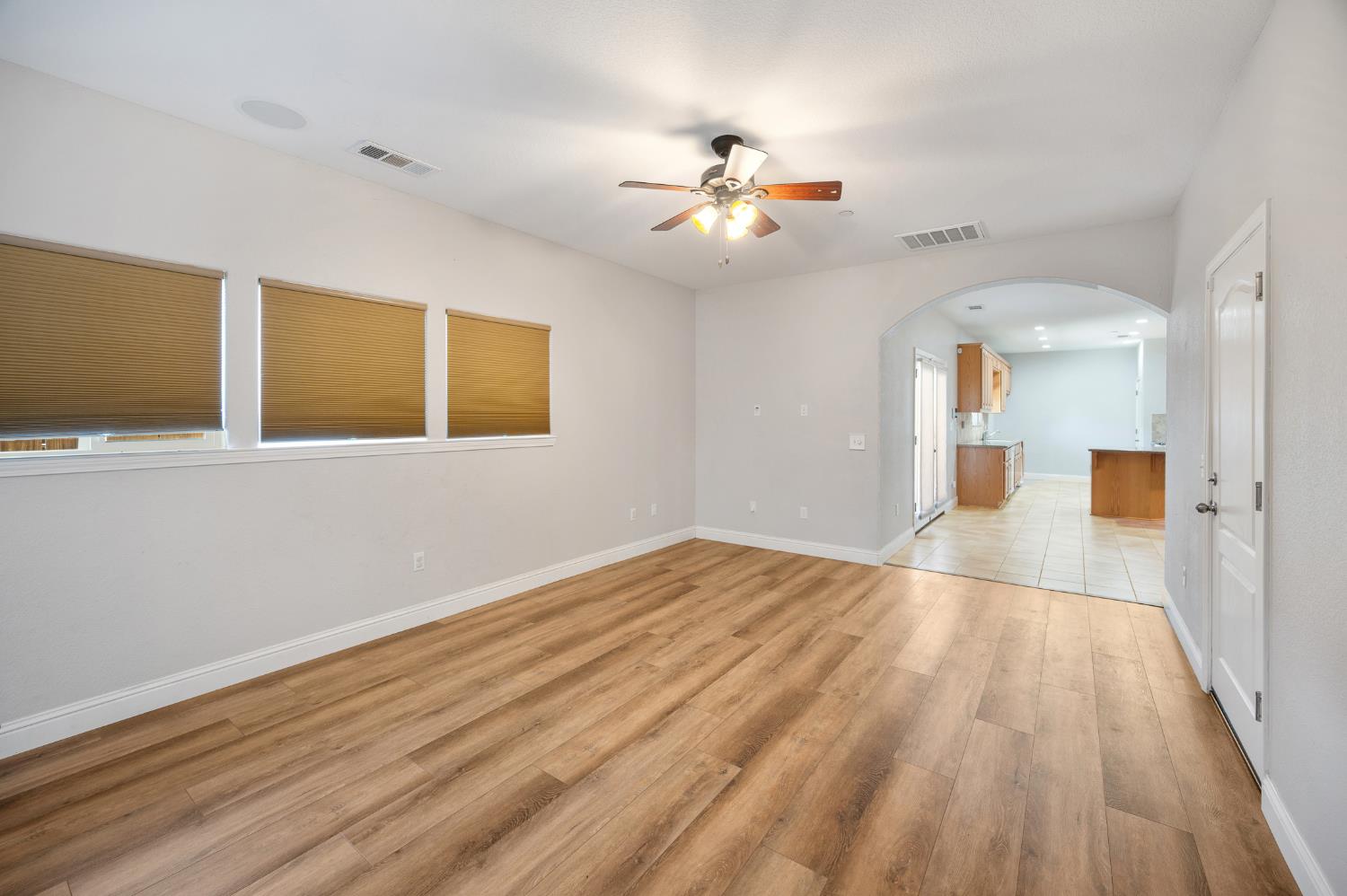 4530 Maximus Road Denair, CA 95316 - Photo 13 of 31