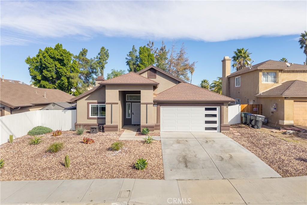 3245 Chase Riverside, CA 92501 - Photo 3 of 55