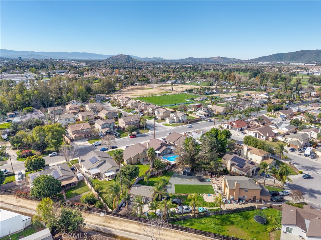 3245 Chase Riverside, CA 92501 - Photo 54 of 55