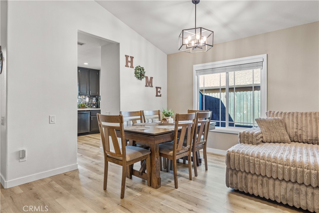 3245 Chase Riverside, CA 92501 - Photo 8 of 55