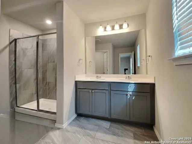 $1,900 | 4310 Brigade Bend, Converse, TX 78109